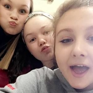 Meet your Posher, Mallory